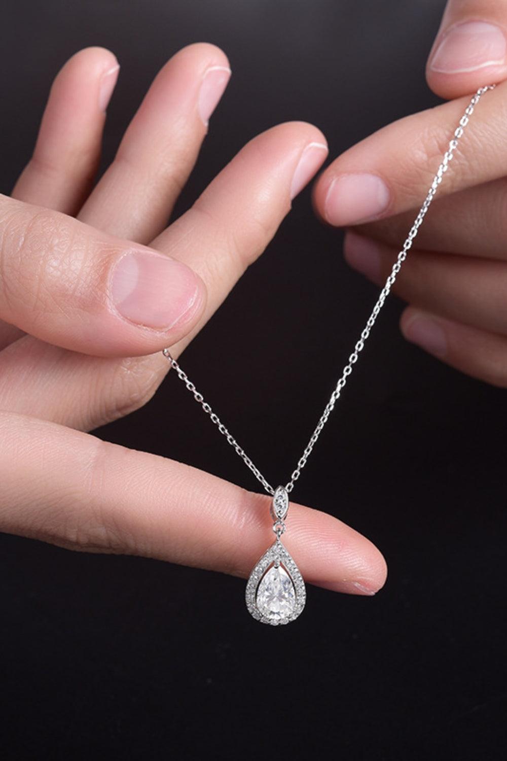 1.5 Carat Moissanite 925 Sterling Silver Teardrop Necklace Trendsi